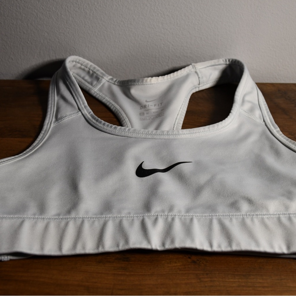 Nike Women's Light Gray Sports Bra